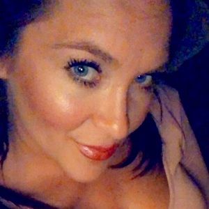 Meet your Posher, Felisha